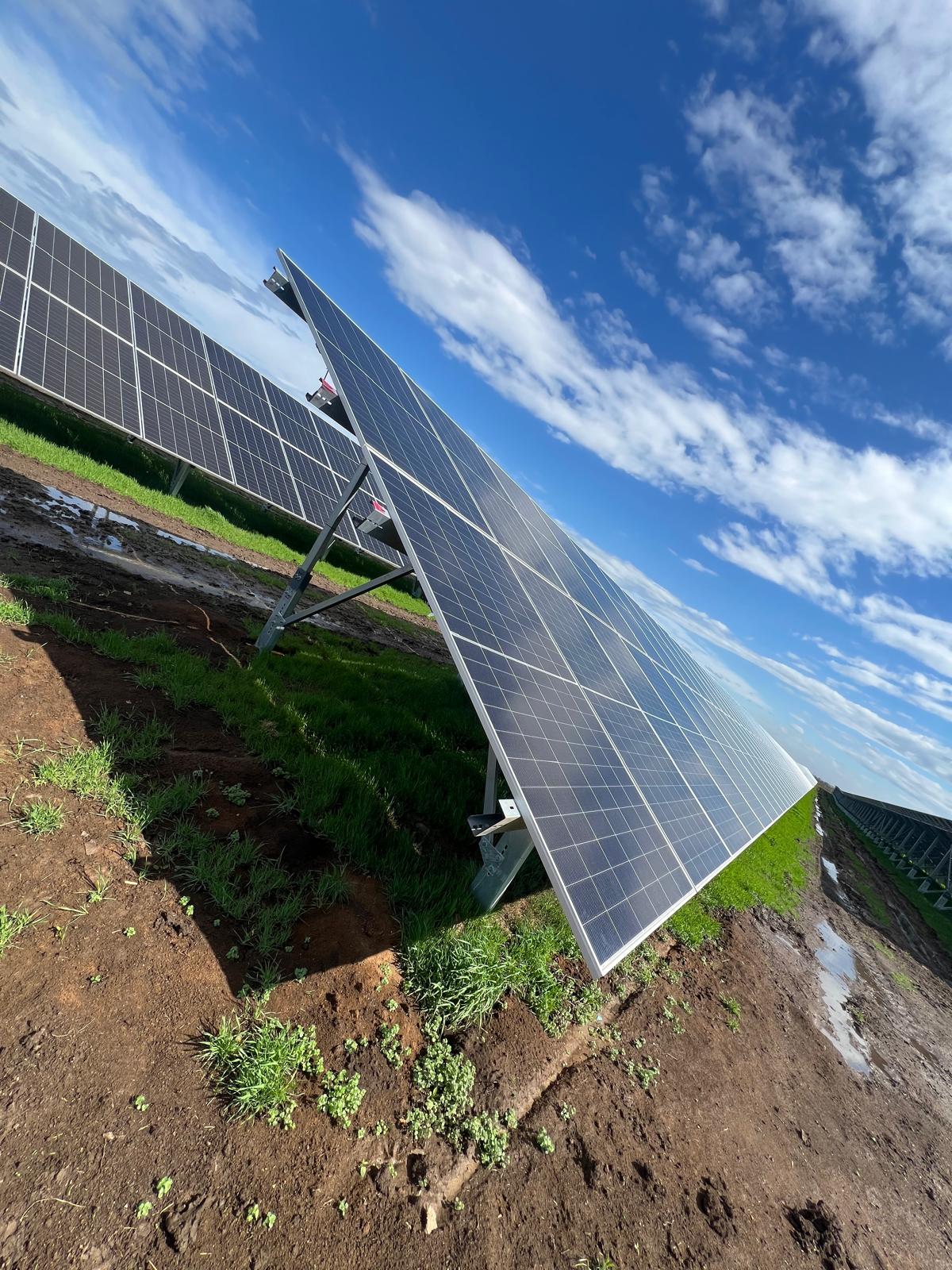 Panouri fotovoltaice unghi